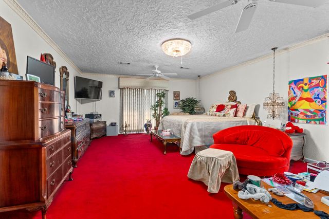 11318 Wallisville Road, Houston, TX 77013