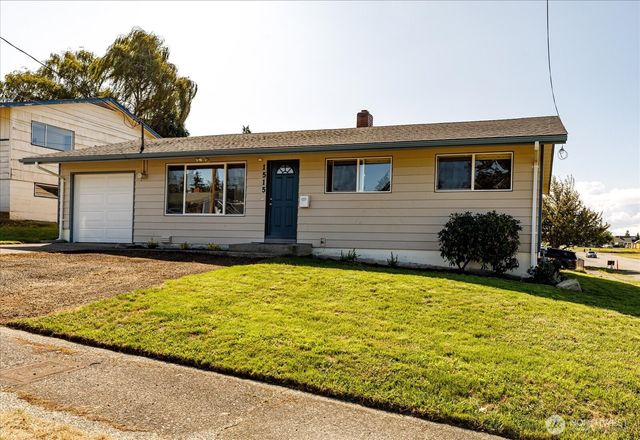 1515 NE 3rd Avenue, Oak Harbor, WA 98277