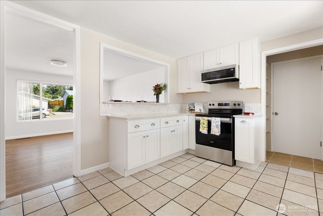 1515 NE 3rd Avenue, Oak Harbor, WA 98277