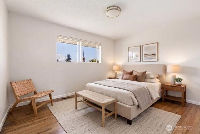1515 NE 3rd Avenue, Oak Harbor, WA 98277