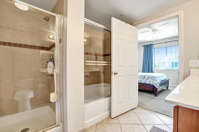 6426 Emerald Dunes 304 Drive 304, West Palm Beach, FL 33411