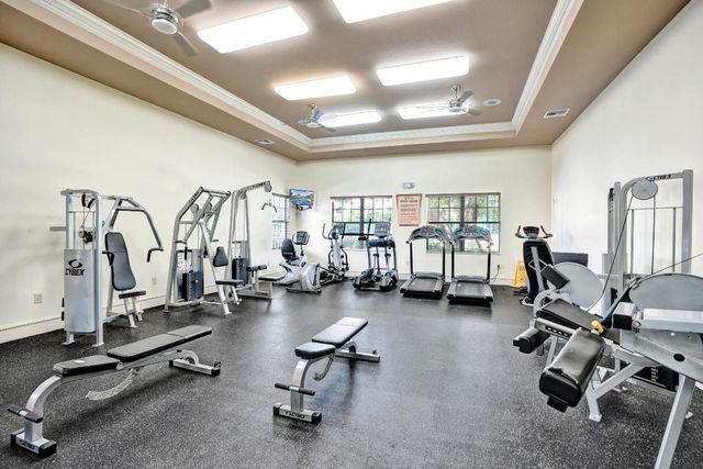 6426 Emerald Dunes 304 Drive 304, West Palm Beach, FL 33411