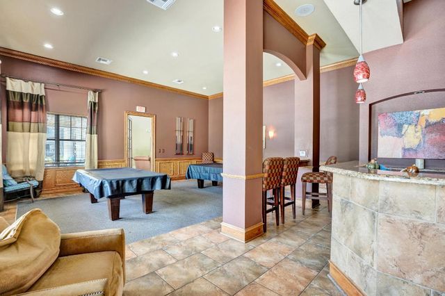 6426 Emerald Dunes 304 Drive 304, West Palm Beach, FL 33411