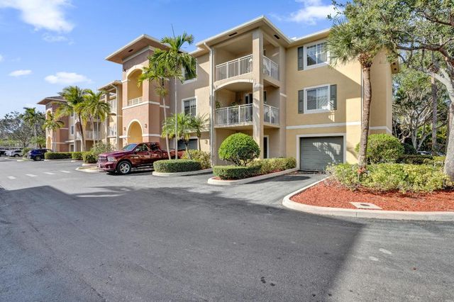 6426 Emerald Dunes 304 Drive 304, West Palm Beach, FL 33411