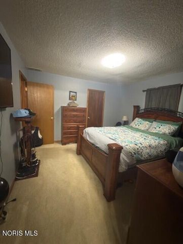 930 Indianola Avenue, Montpelier, OH 43543