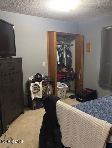 930 Indianola Avenue, Montpelier, OH 43543