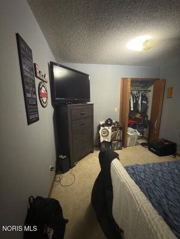 930 Indianola Avenue, Montpelier, OH 43543