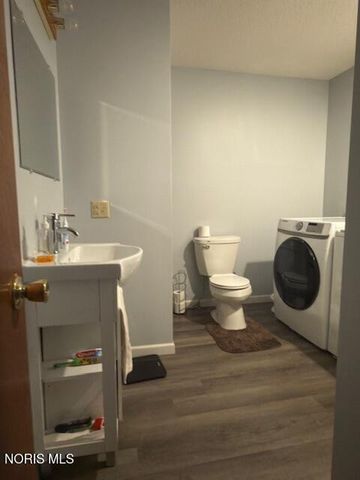 930 Indianola Avenue, Montpelier, OH 43543