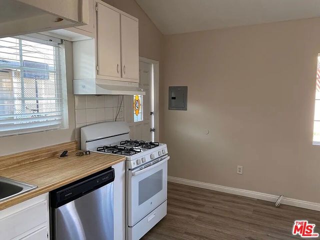 6036 Lindley Avenue, Encino, CA 91316