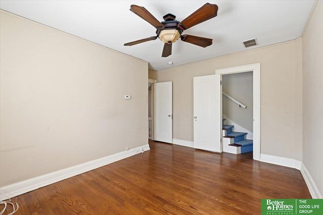 656 N 58th Street, Omaha, NE 68132