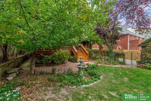 656 N 58th Street, Omaha, NE 68132