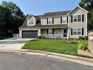 120 Lancelot DR, Suffolk, VA 23434