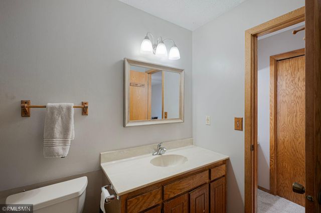 5600 Albert Street, Shoreview, MN 55126