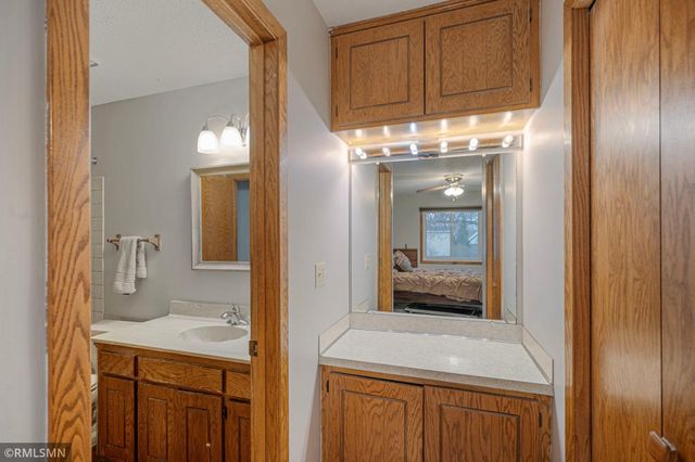 5600 Albert Street, Shoreview, MN 55126