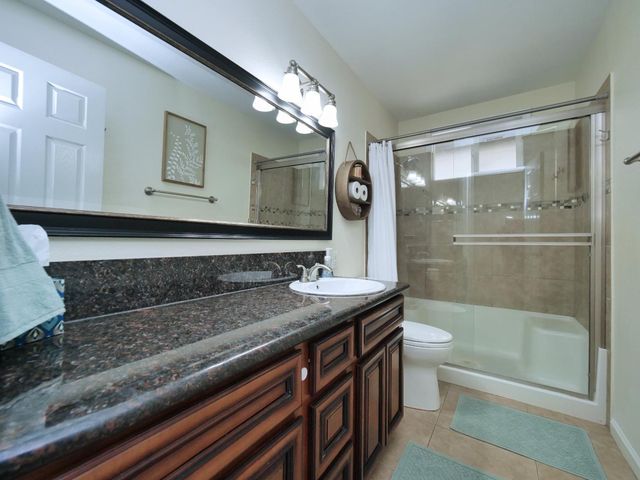 8583 Central Ave, Orangevale, CA 95662