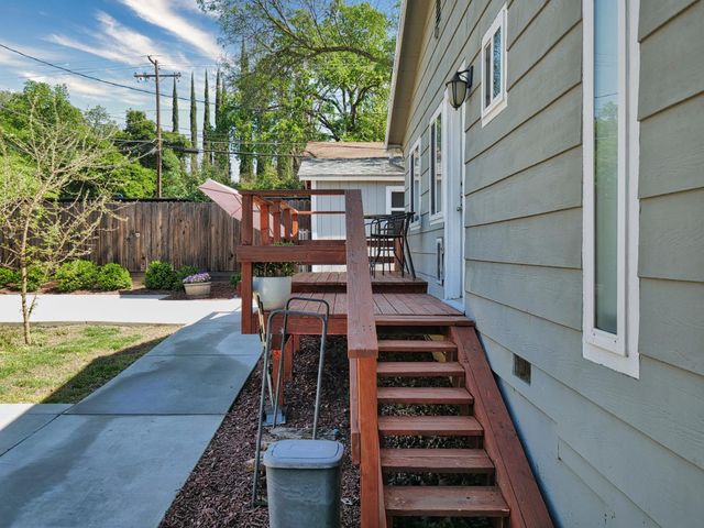 8583 Central Ave, Orangevale, CA 95662