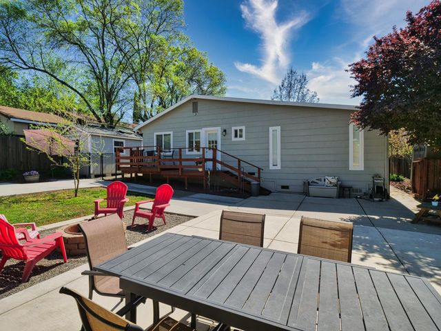 8583 Central Ave, Orangevale, CA 95662