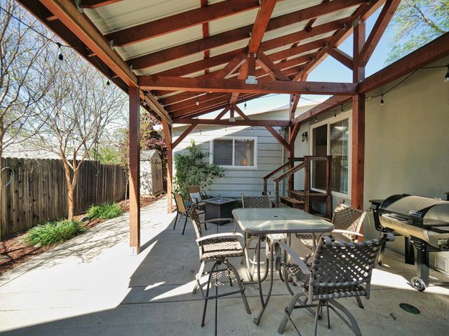 8583 Central Ave, Orangevale, CA 95662