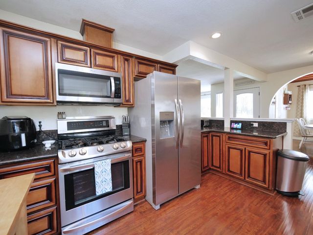 8583 Central Ave, Orangevale, CA 95662