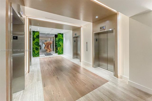 2301 Collins Ave 529, Miami Beach, FL 33139
