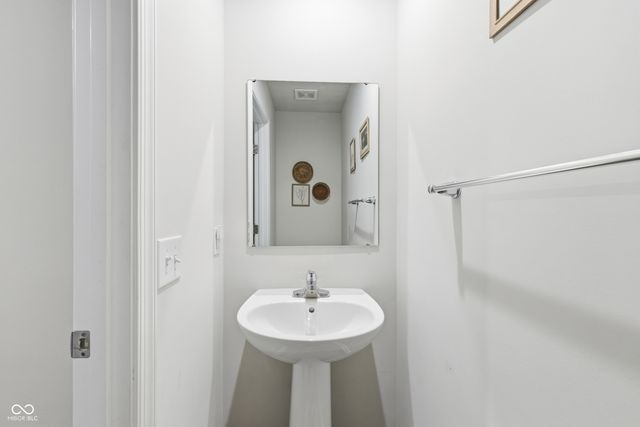 197 N Fairfield Drive, Danville, IN 46122