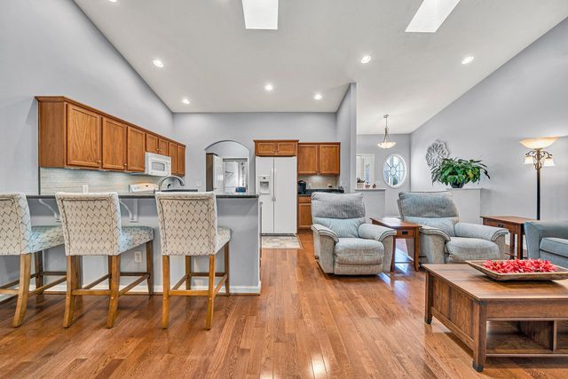 6651 Stonelyn Cottage CT, Roanoke, VA 24019