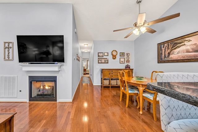 6651 Stonelyn Cottage CT, Roanoke, VA 24019