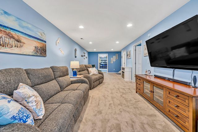 6651 Stonelyn Cottage CT, Roanoke, VA 24019