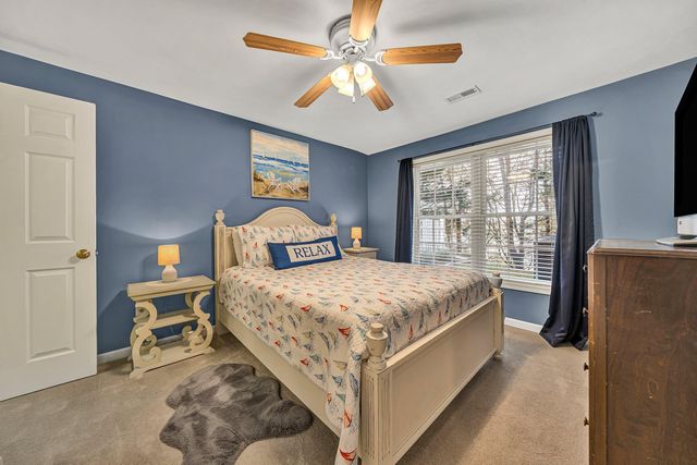 6651 Stonelyn Cottage CT, Roanoke, VA 24019