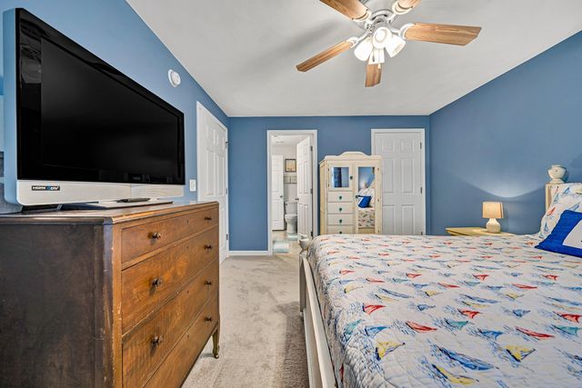 6651 Stonelyn Cottage CT, Roanoke, VA 24019