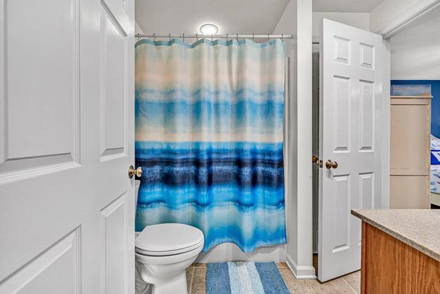 6651 Stonelyn Cottage CT, Roanoke, VA 24019