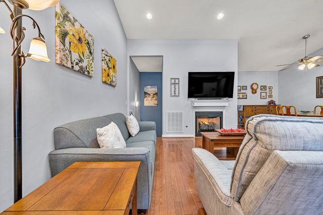 6651 Stonelyn Cottage CT, Roanoke, VA 24019