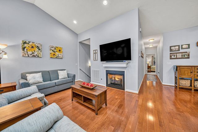 6651 Stonelyn Cottage CT, Roanoke, VA 24019