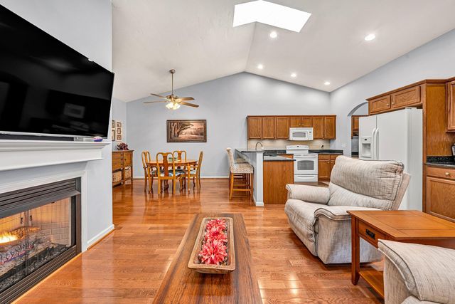 6651 Stonelyn Cottage CT, Roanoke, VA 24019