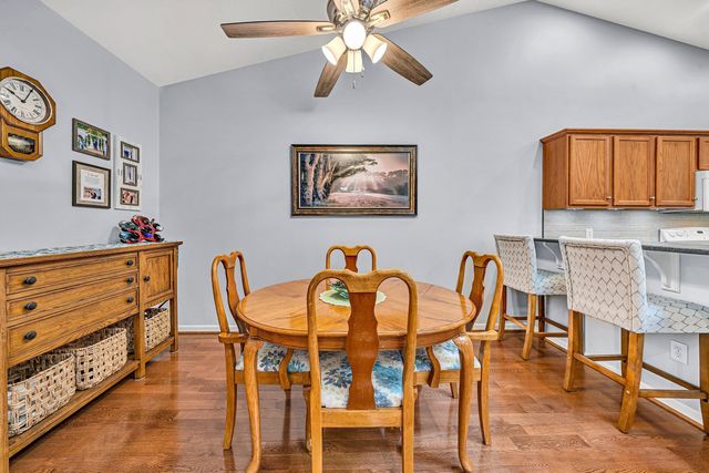 6651 Stonelyn Cottage CT, Roanoke, VA 24019