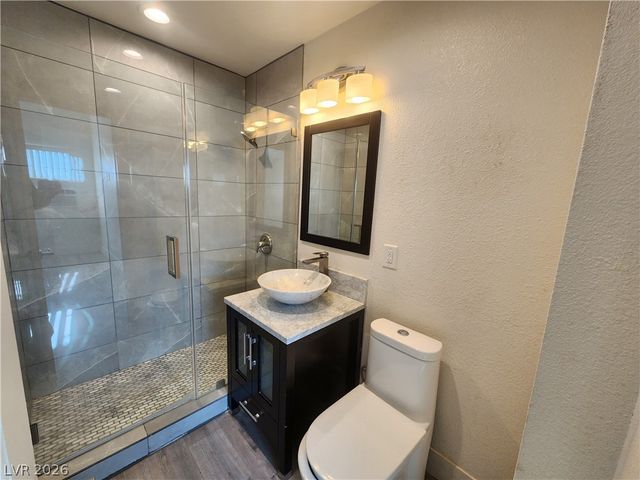 211 South 13th Street 6, Las Vegas, NV 89101