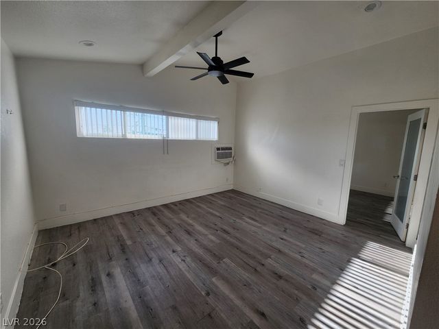 211 South 13th Street 6, Las Vegas, NV 89101