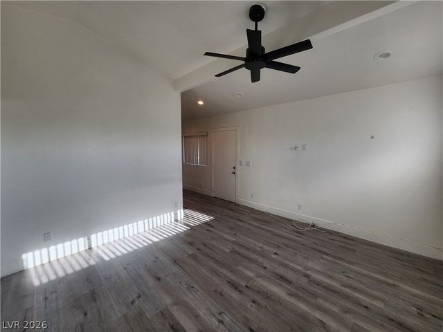 211 South 13th Street 6, Las Vegas, NV 89101