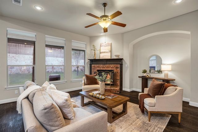 7337 Canadian Drive, Irving, TX 75039