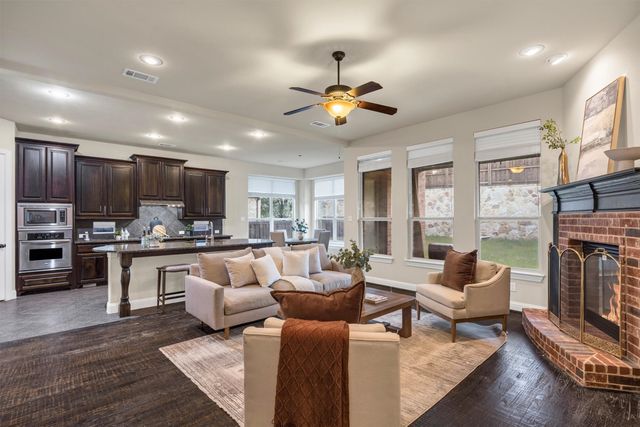 7337 Canadian Drive, Irving, TX 75039