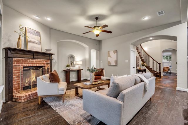 7337 Canadian Drive, Irving, TX 75039