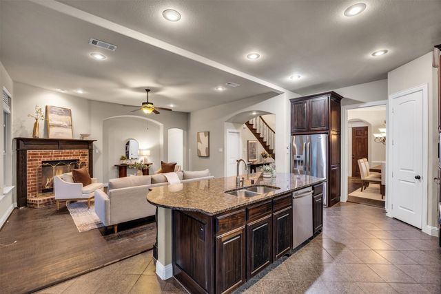7337 Canadian Drive, Irving, TX 75039