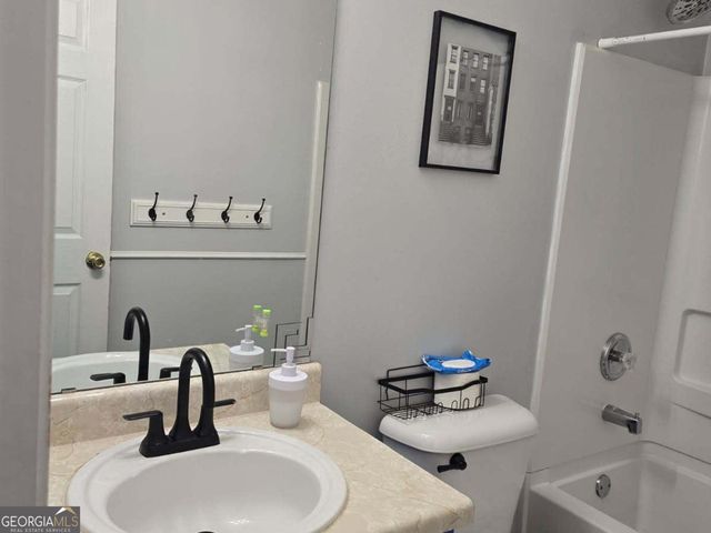 210 Arran Point, Fairburn, GA 30213