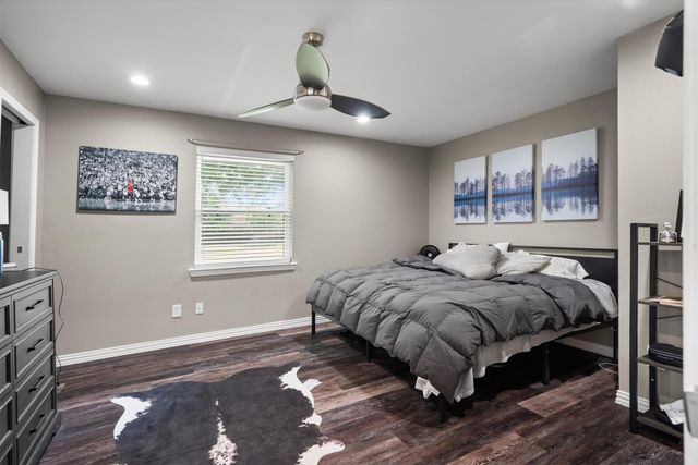 1417 Hill Street, Grapevine, TX 76051