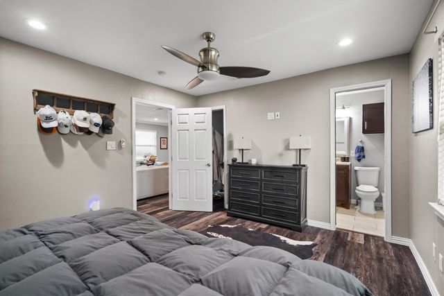 1417 Hill Street, Grapevine, TX 76051