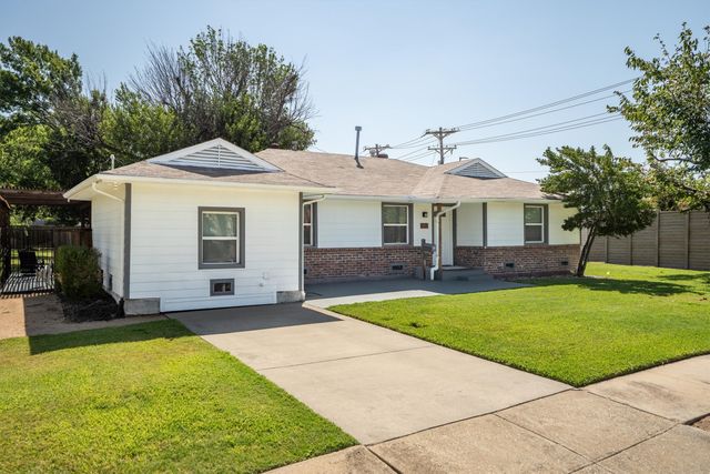 1417 Hill Street, Grapevine, TX 76051