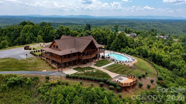 4420 Walnut Ridge Drive, Lenoir, NC 28645