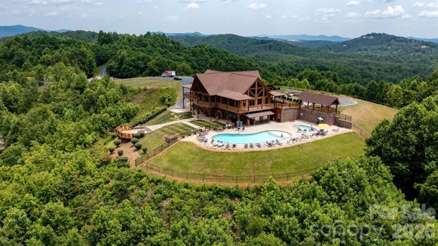 4420 Walnut Ridge Drive, Lenoir, NC 28645