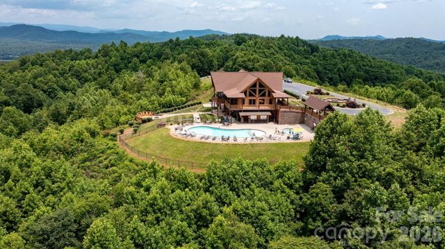 4420 Walnut Ridge Drive, Lenoir, NC 28645