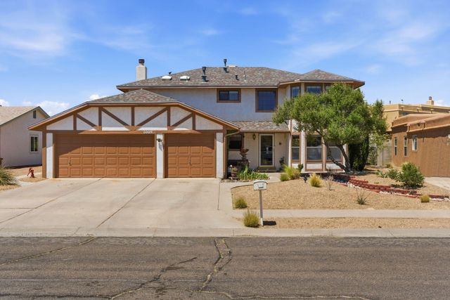 6009 Azuelo Avenue NW, Albuquerque, NM 87120